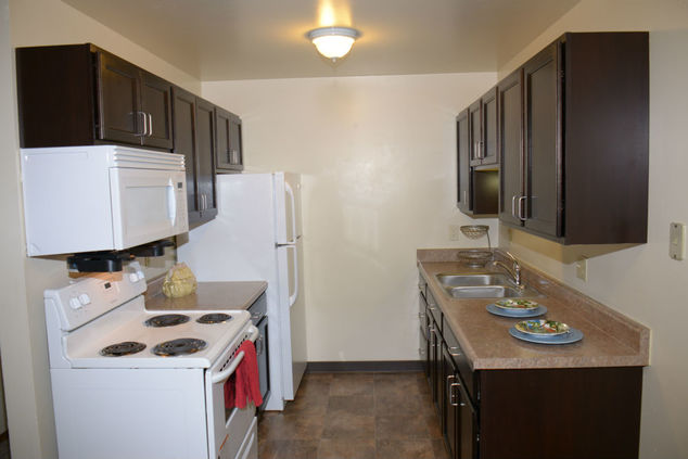 With One and Two Bedroom Apartment Homes to choose from, we’re confident Dixon Square Apartment Homes are just what you are looking for.